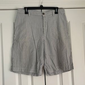 Sear sucker shorts